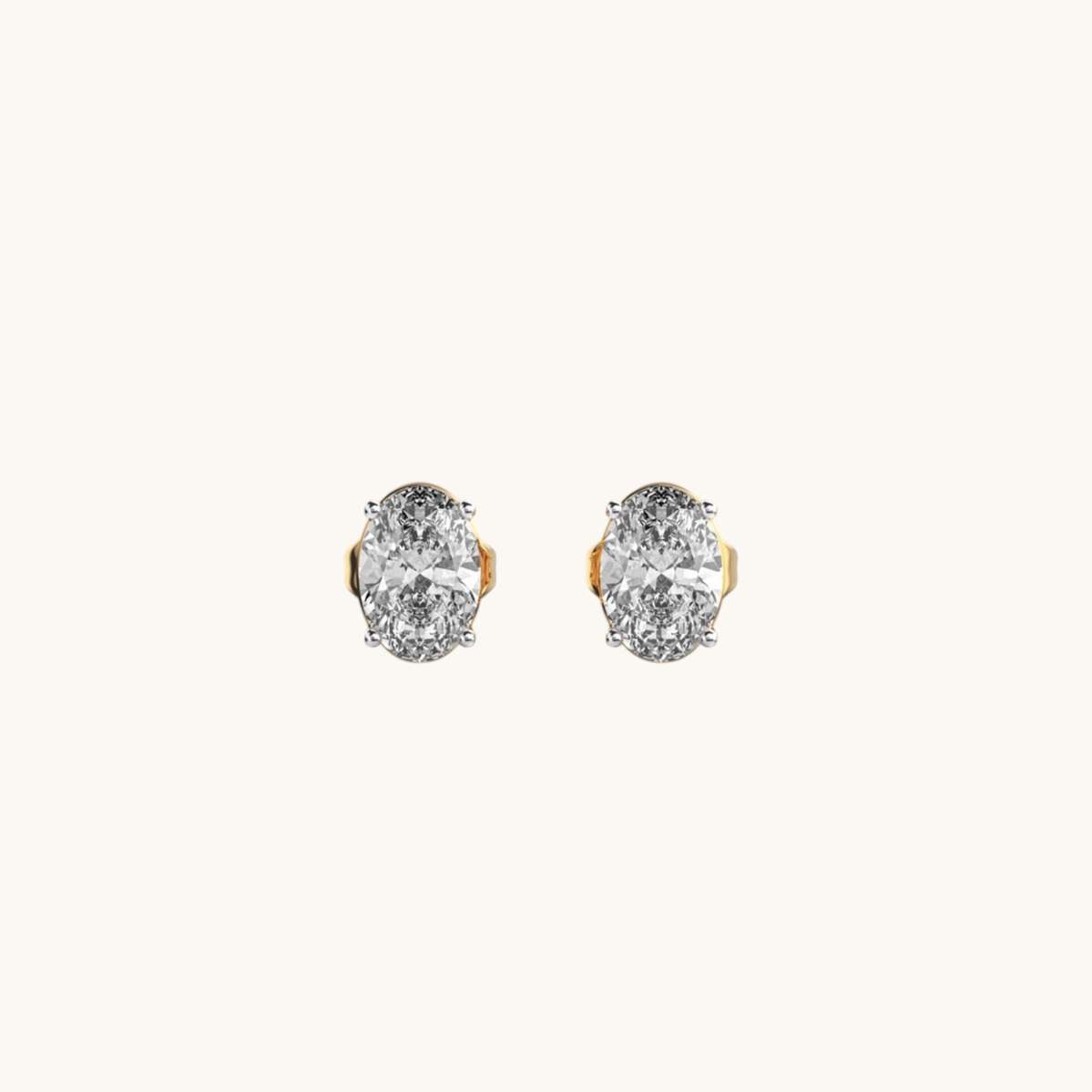 Susan Classic Oval Stud-0