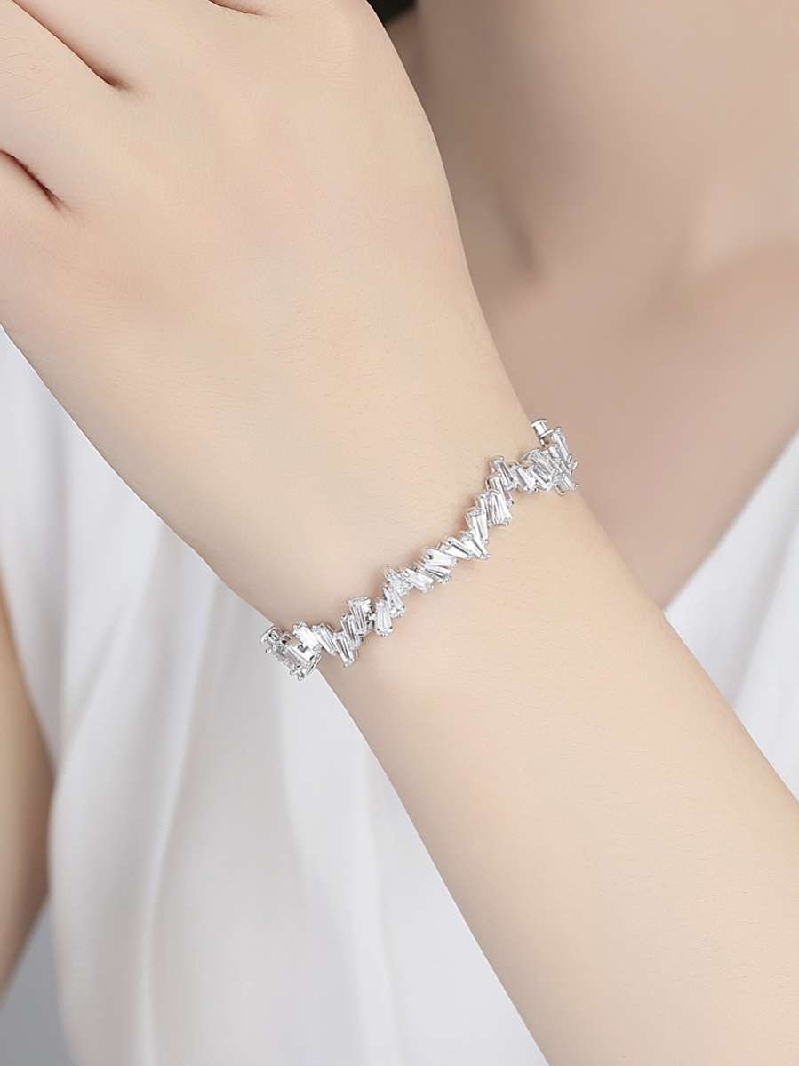 Zircon Geometric Telescopic Bracelet-0